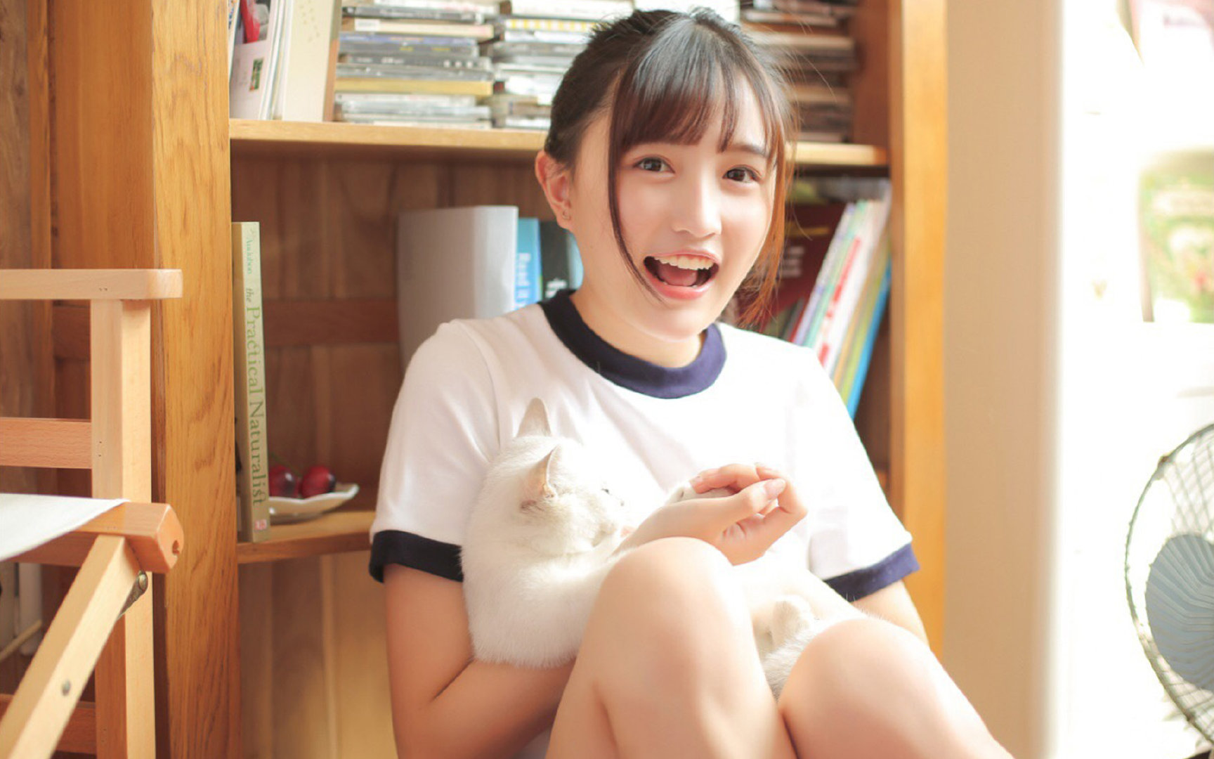 爱游戏体育官方网站-个性化装备：球杆、球鞋的个性定制火了，签名球杆