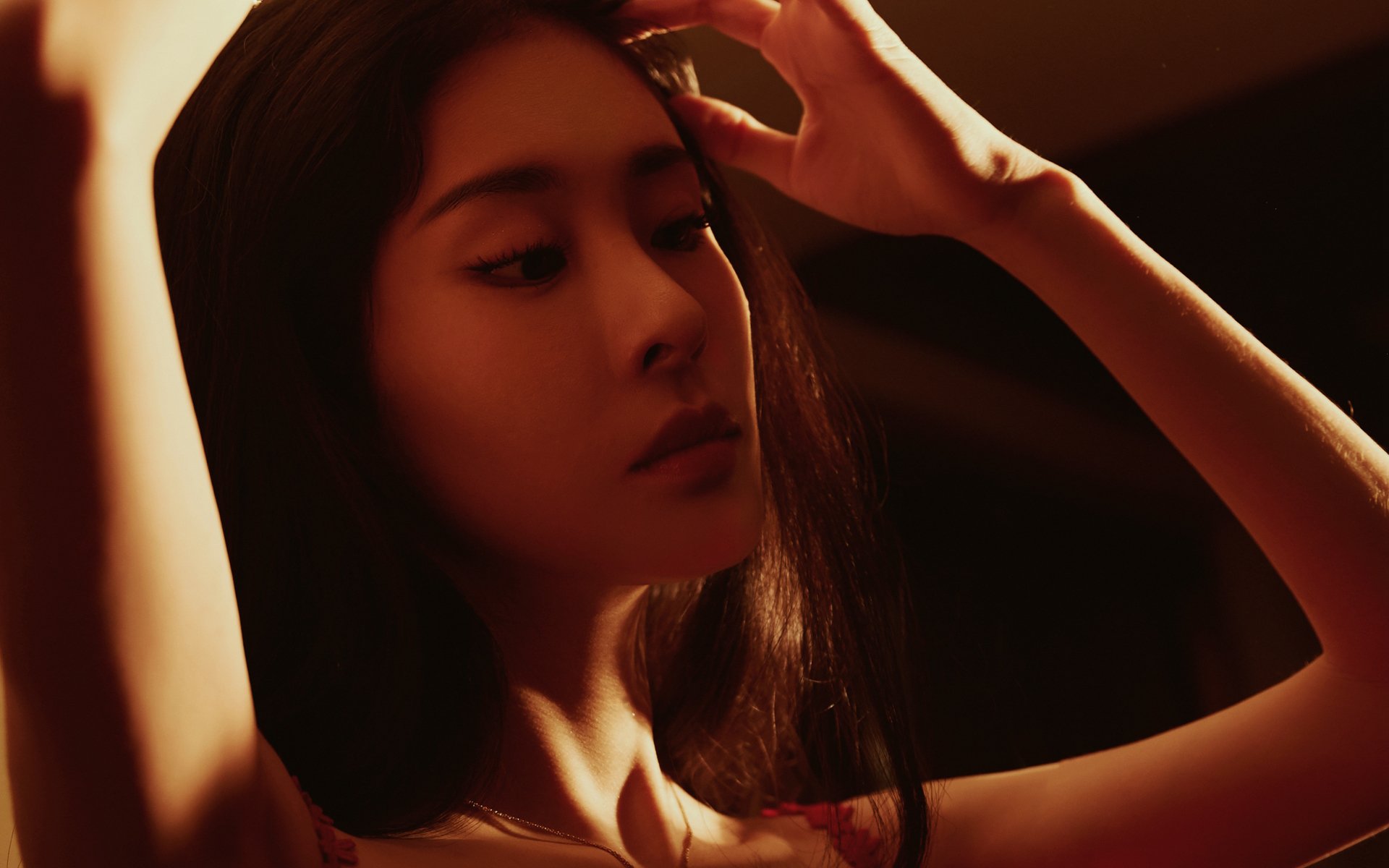 冰上速滑赛,速度与激情的极致表现,冰上速滑基本功