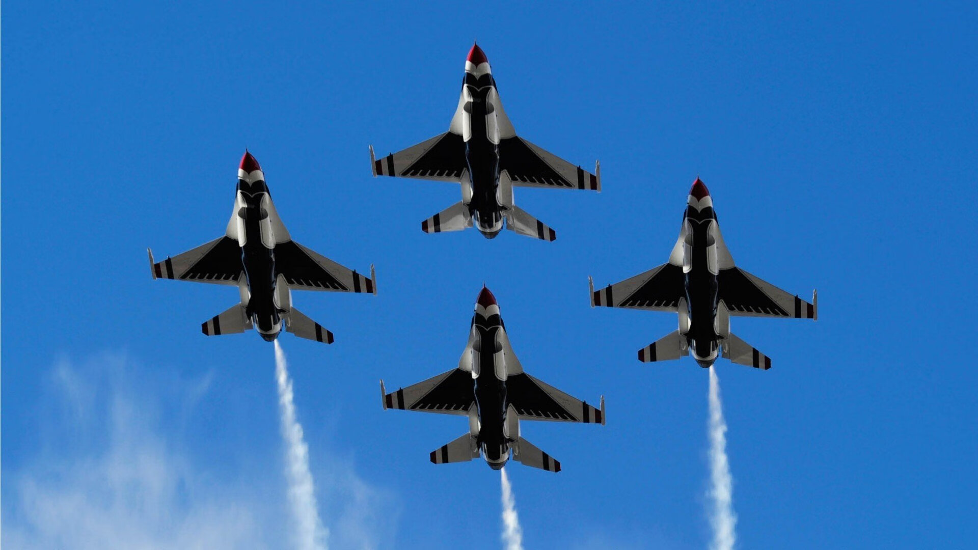 山东泰山锋线表现助力连胜，山东泰山中锋