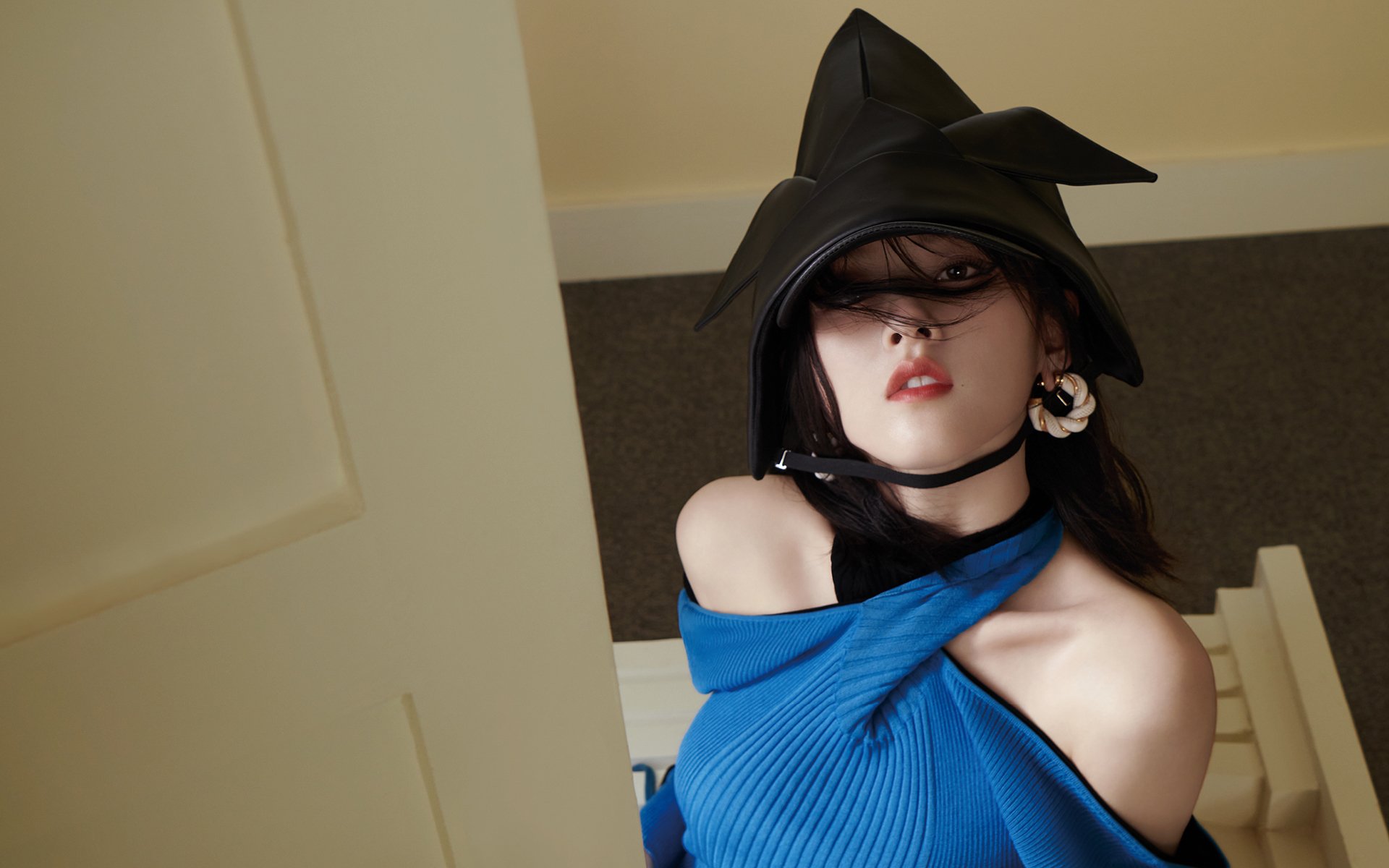 球场环境改善：未来足球场的绿色设计，足球场地设施建设规划