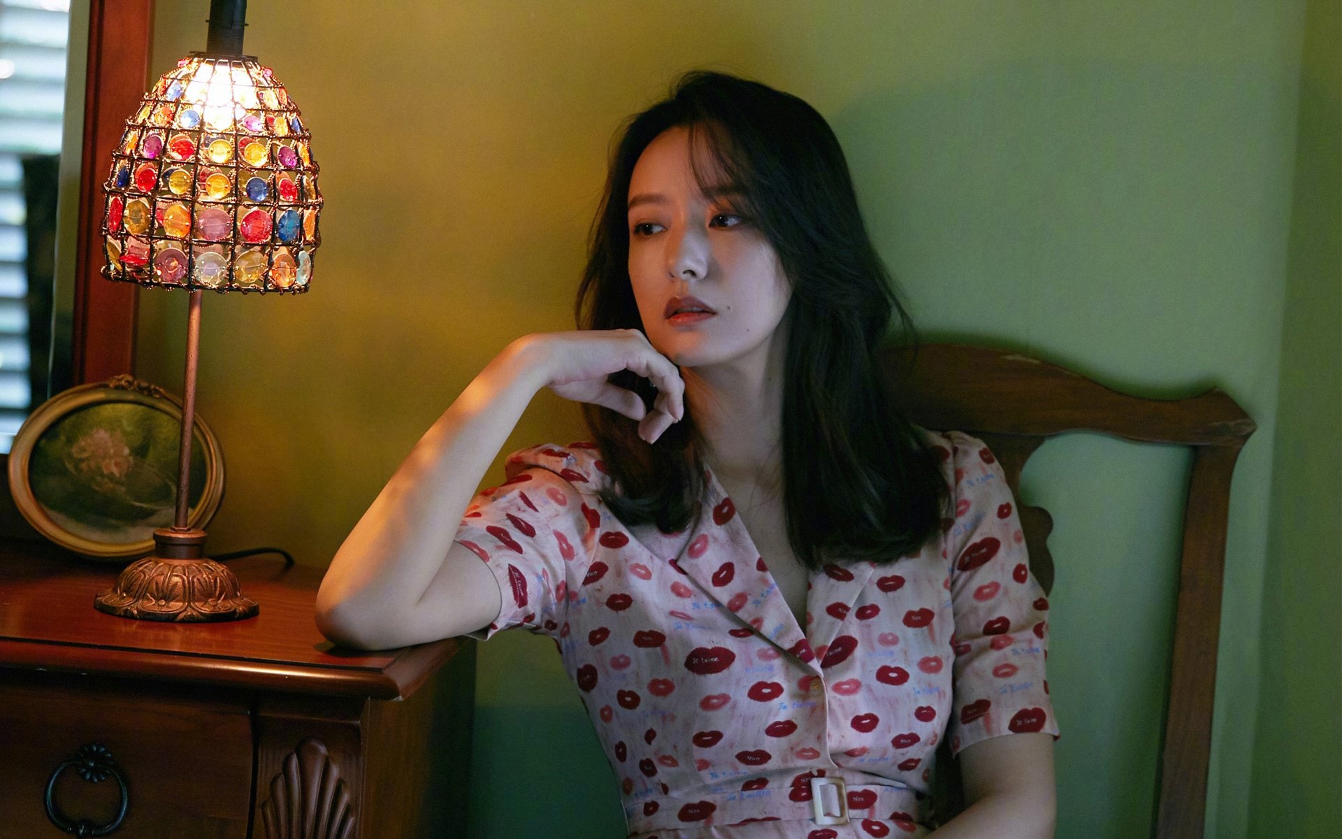 中国女篮运用多种战术突破密集防线,中国女篮打篮球